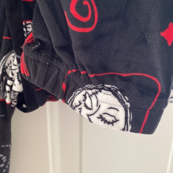 The Nightmare Before Christmas Pajama Pants. Size Small (4/6) - Picture 6 of 7
